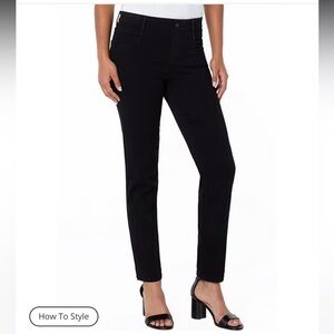 NWT Liverpool Los Angeles
Petite Size Gia Slim Ankle Jeans Over Dye Black